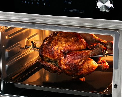 Forno e Fryer Gallant Digital Rotisserie 25L na função rotisserie